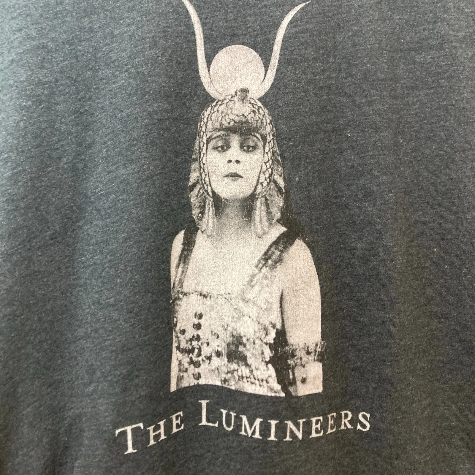 The Lumineers Official Merchandise Cleopatra World Tour 2016 Band Concert Shirt Gray - Image 3