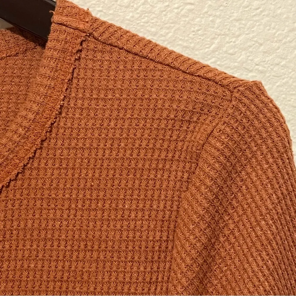 T.LA Nadia cut out waffle knit long sleeve thermal, terracota, oversized XS - Image 8