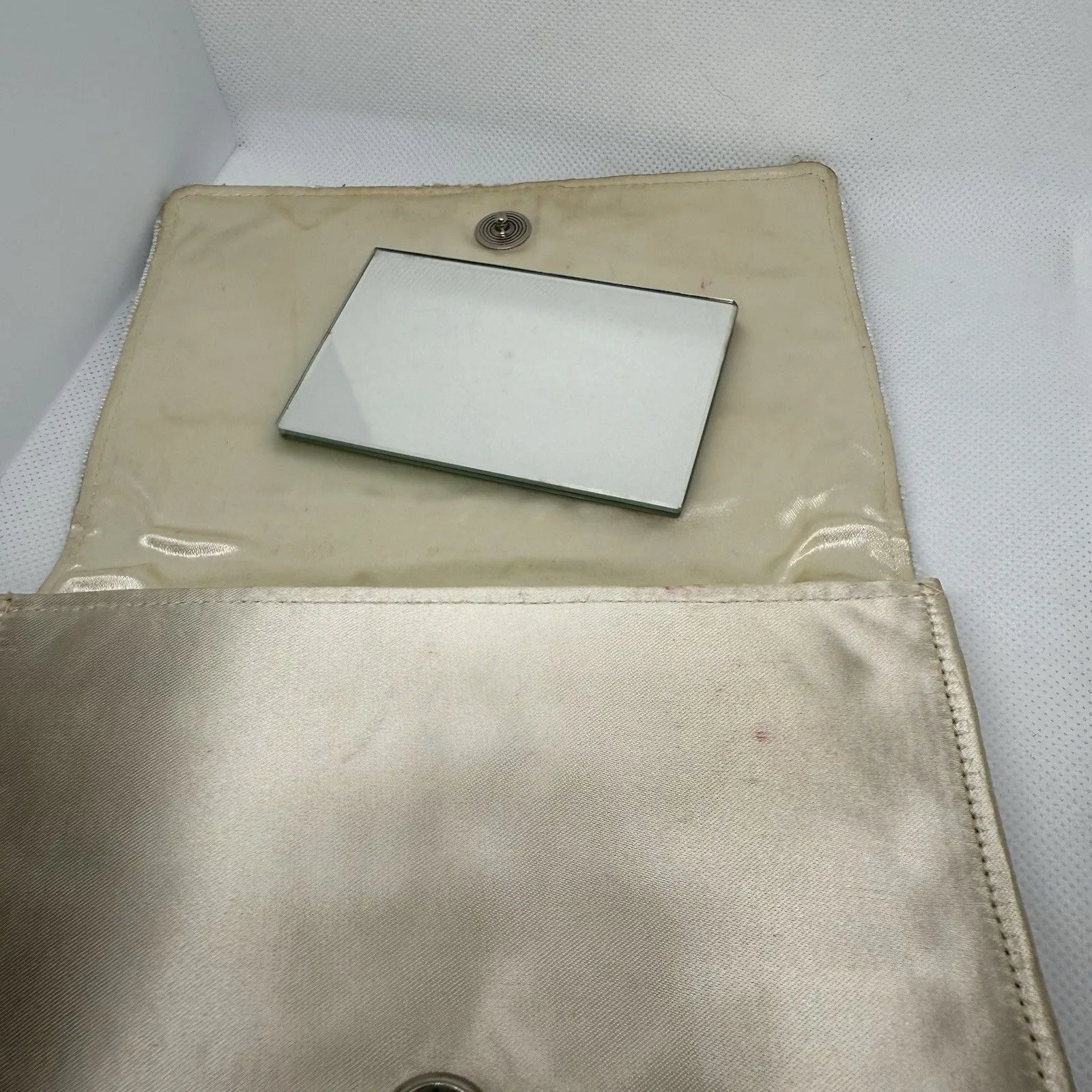 Antique'20s White Beaded Altman Et Fils Paris Art Deco Purse Clutch W/mirror - Image 6