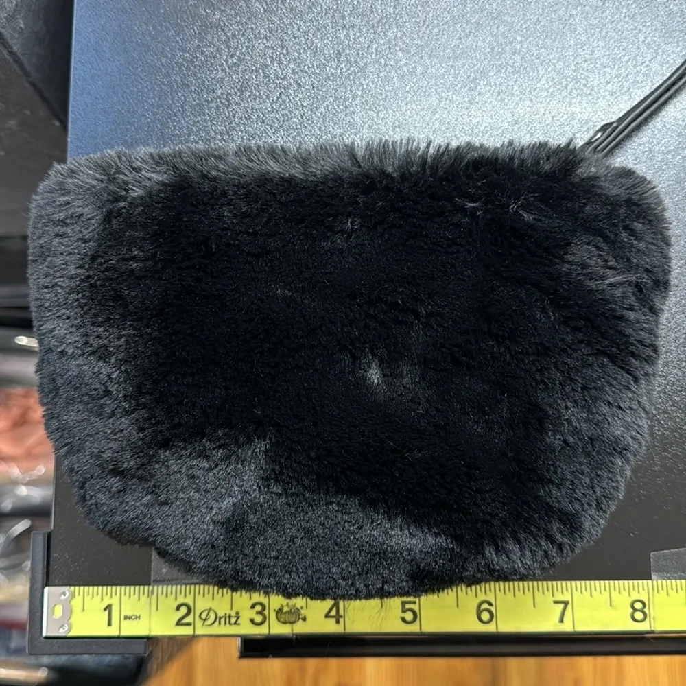 House of Harlow 1960 Black Fux Fur Small Wristlet Wallet Pouch Bag - Image 7