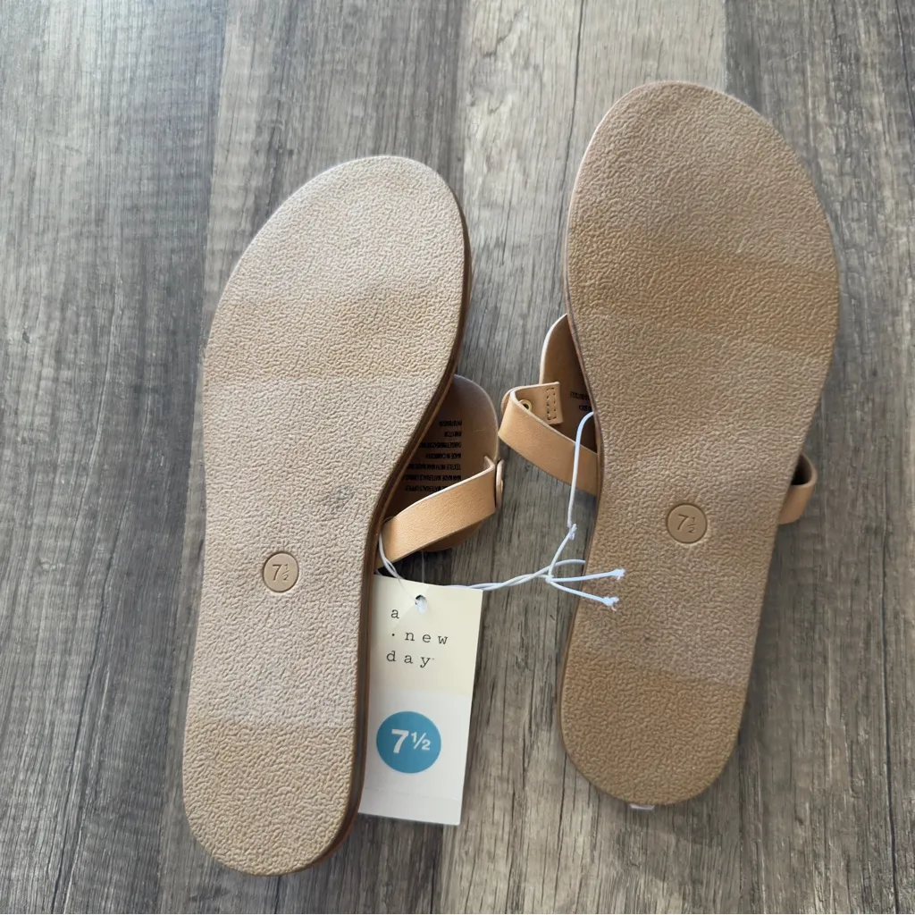 A new day Layla ornament thong sandals - Image 8