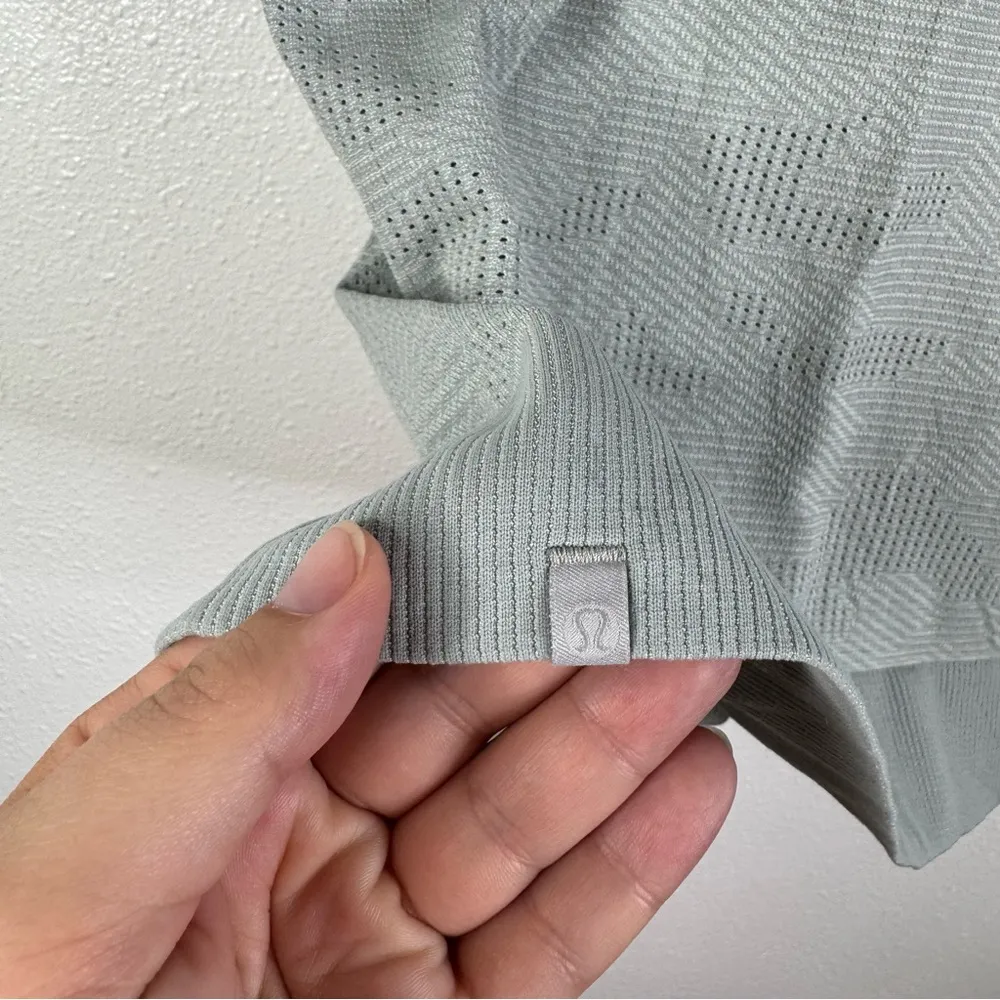 Lululemon Gray Camo Tank Top - Image 3