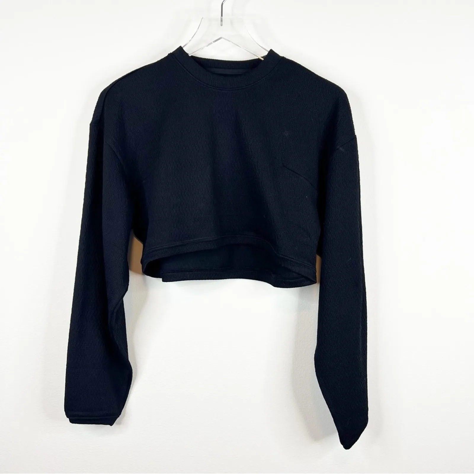 NWT BeachRiot‎ Mesa Textured Cropped Pullover M Black - Image 2