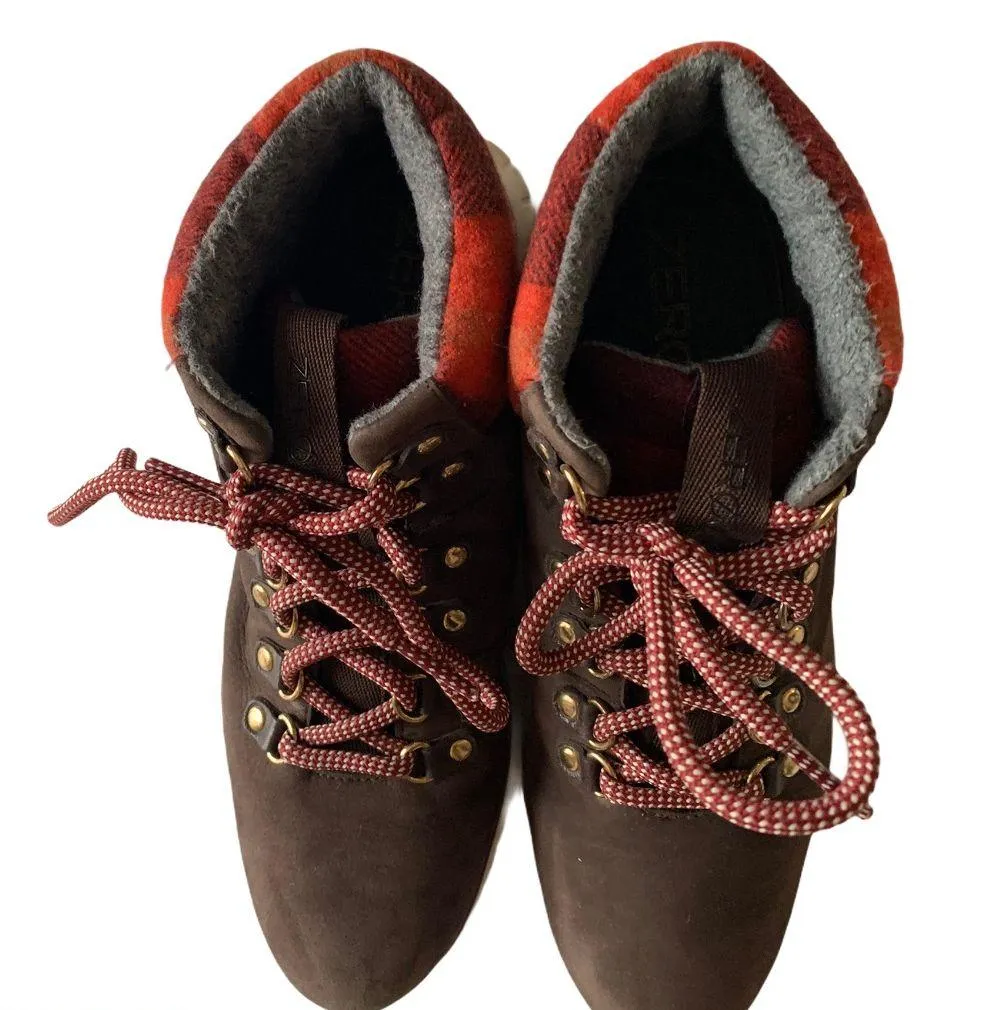 Cole Haan Zerogrand Hiker Boots: Size 7 - Image 4