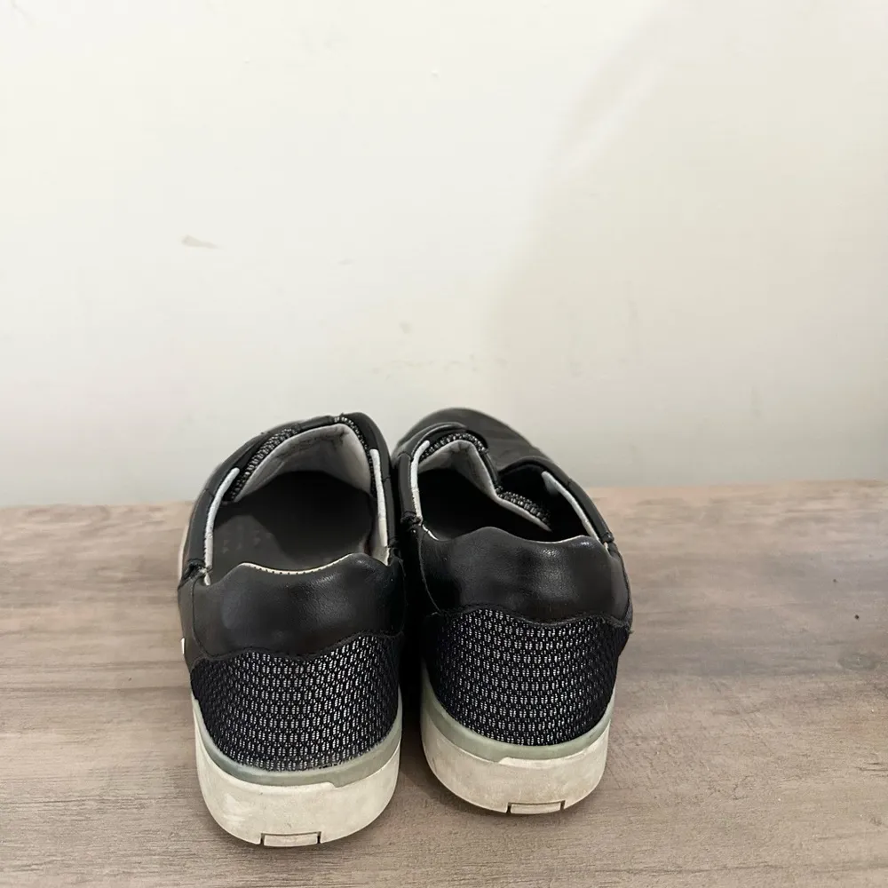 Kizik Womens Miami Slip On Shoe Size 8 Black Leather Hands Free Slip In Comfy - Image 4