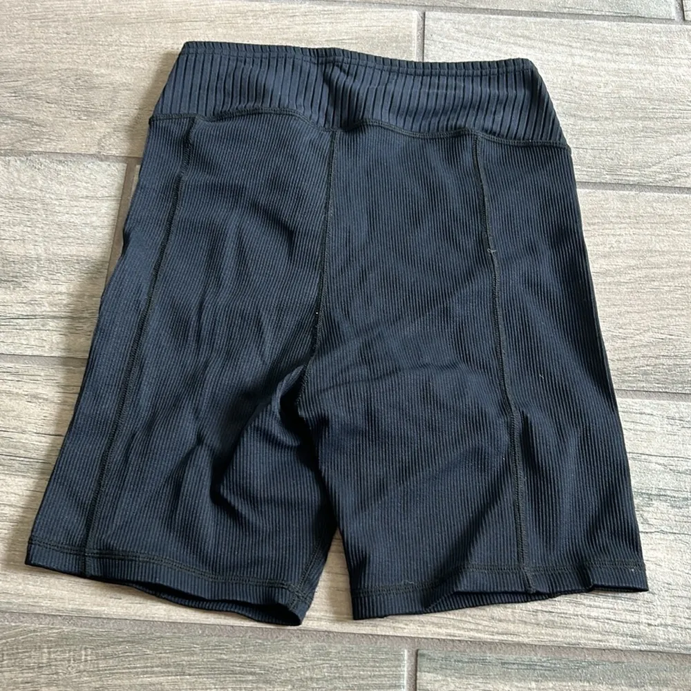 For love and lemons black bike shorts - Image 3