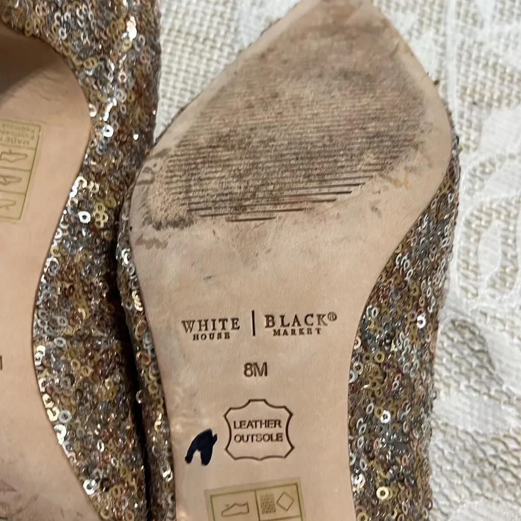 White House Black Market Raquelle Gold Silver Sequined Low Heels Holiday Size 8‎ - Image 8