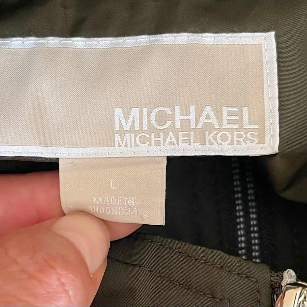 Michael Kors Women’s Olive Green Hooded Jacket Size L Lightweight Drawstring - Image 8