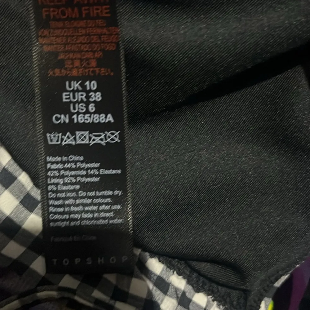 Topshop  Gingham Fromt Clasp Ruffle Bikini top - Image 16