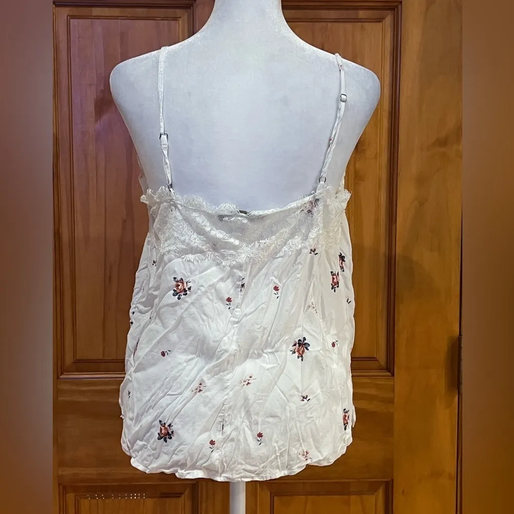 Abercrombie & Fitch Floral Lace Spaghetti Strap Cami Tank - Image 3