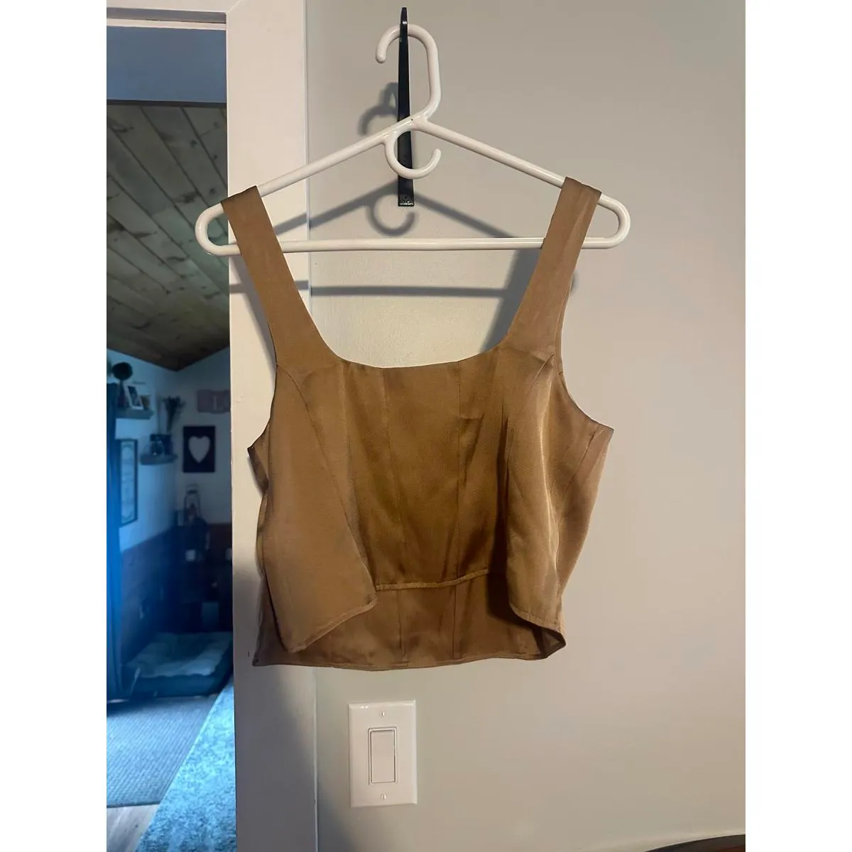 Express gold dress tank sz M - Image 2