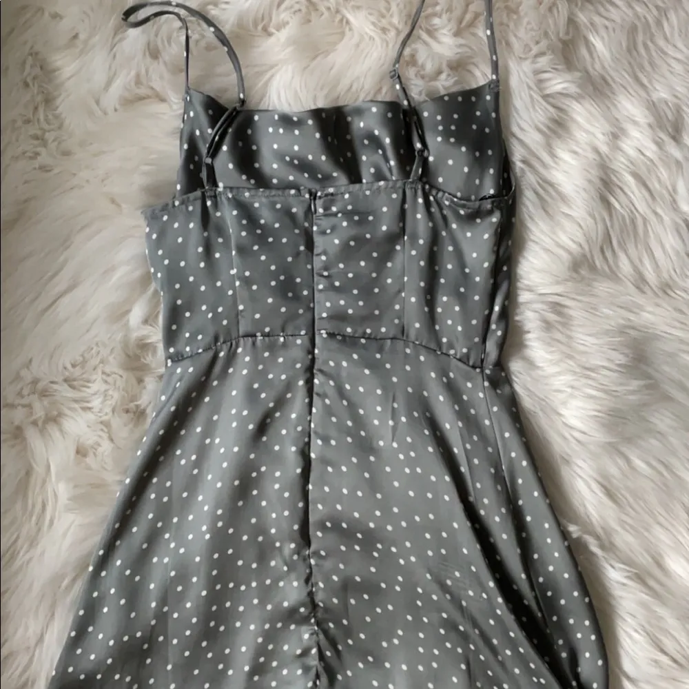 LULU’S SPOT IN MY HEART GREY POLKA DOT SILK COWL NECK MINK DRESS - Image 6