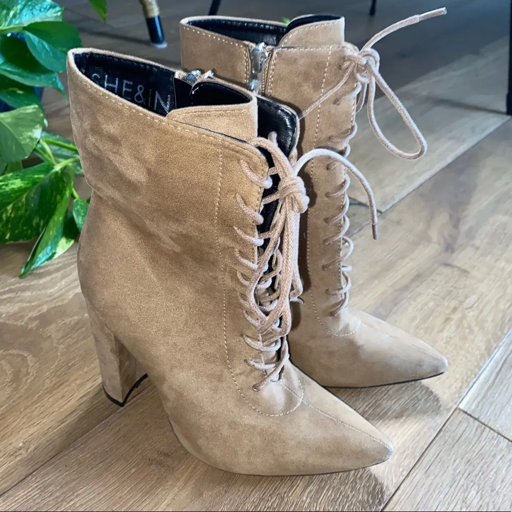 SHEIN Point Toe Chunky Heeled Lace Up Boots - Image 5