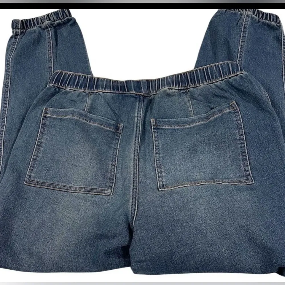 Berkley Jensen Women’s Medium Blue Denim Jogger Jeans Relaxed Fit Size 12 - Image 2