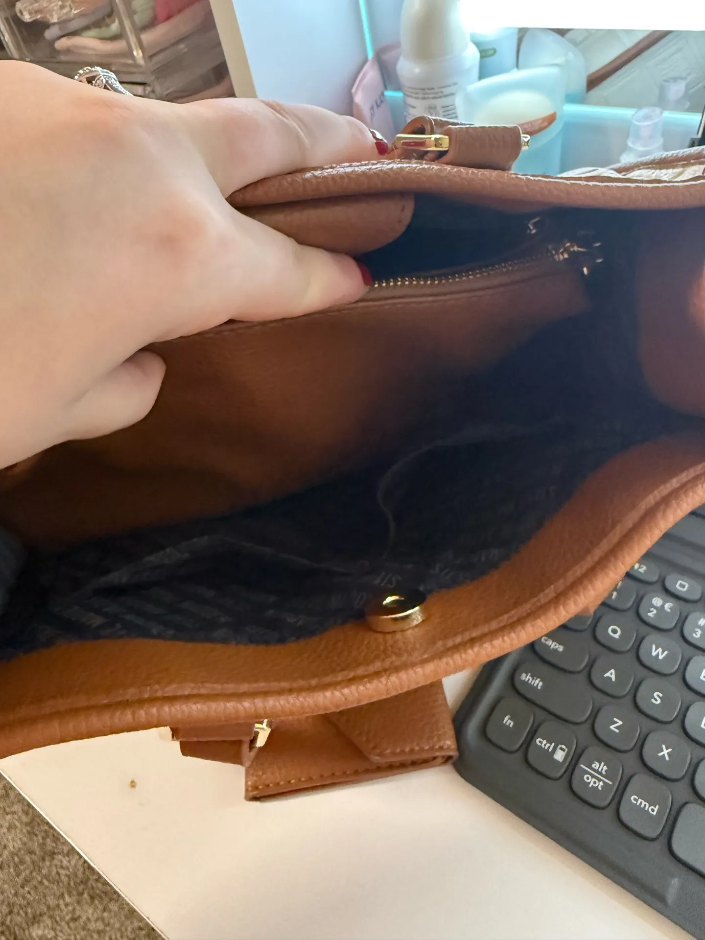 Steve Madden Crossbody Bag - Image 5