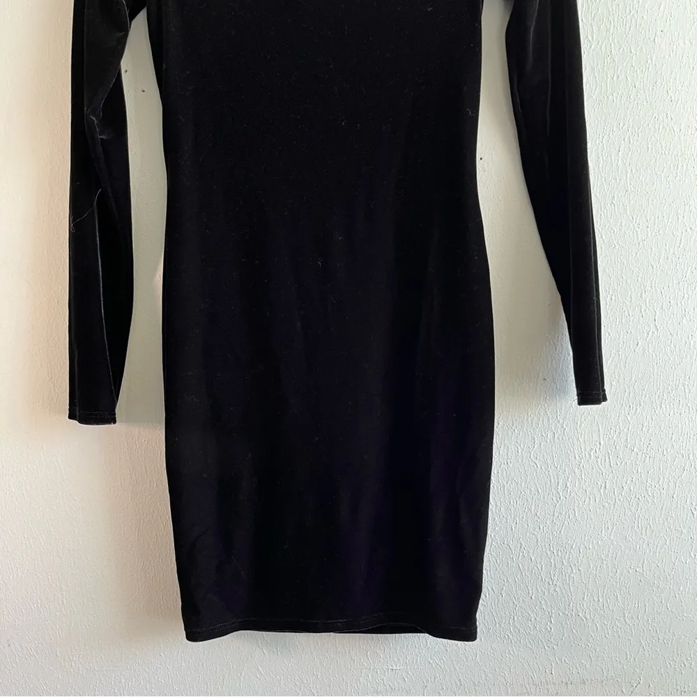 Bailey 44 Dress Black Stroke of Midnight Off-the-Shoulder Velvet Cocktail Sz XS - Image 8
