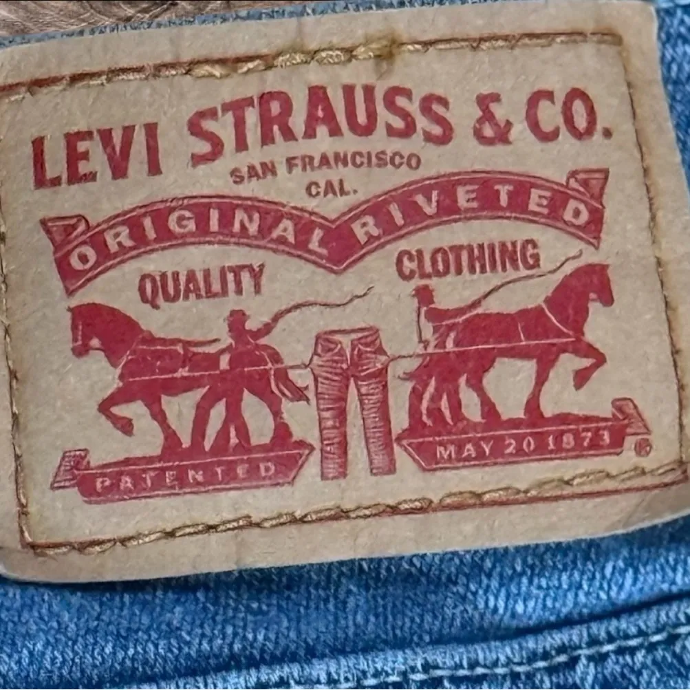 LEVI’S 505™ Straight Jeans Medium Wash (Ambiance) Women’s Size 14 Long (W32 L34) - Image 11