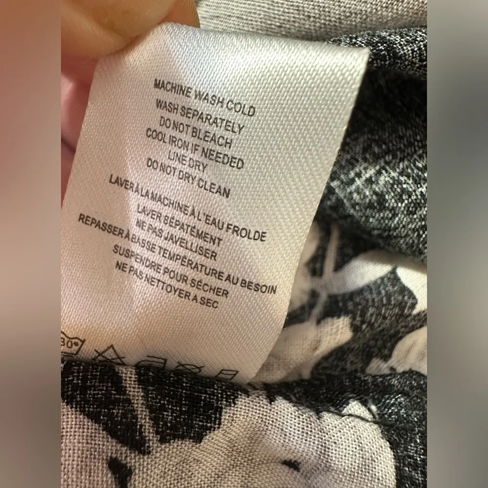 Spiritual Gangster Robe Womens L Kimono Black Floral Tie Front Lightweight Rayon - Image 8