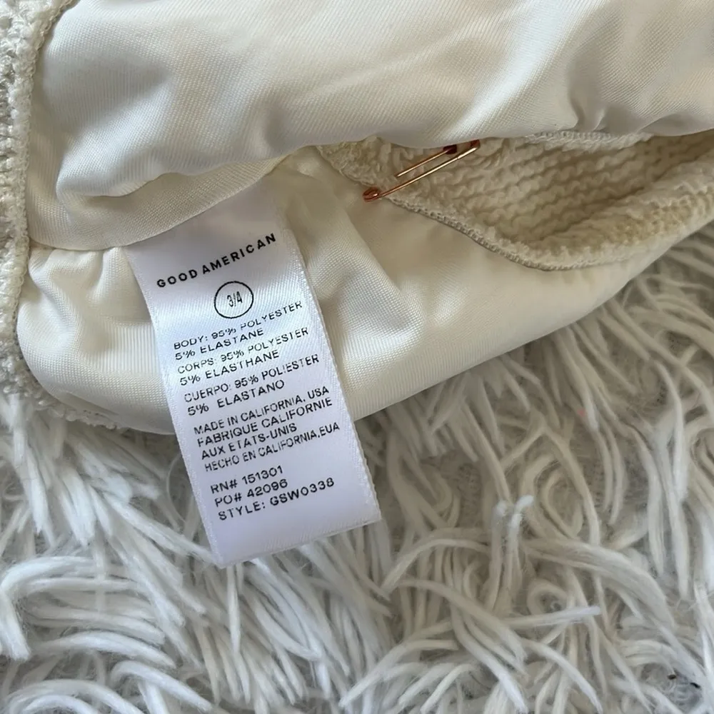 NEW GOOD AMERICAN CRINKLE HOT SHOULDER BIKINI TOP IVORY SIZE L/XL - Image 8