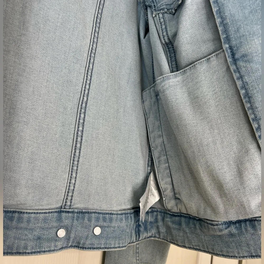 H By Halston Stretch Denim Zip Front Jean Jacket -Size 4 - Light Indigo NWOT - Image 9