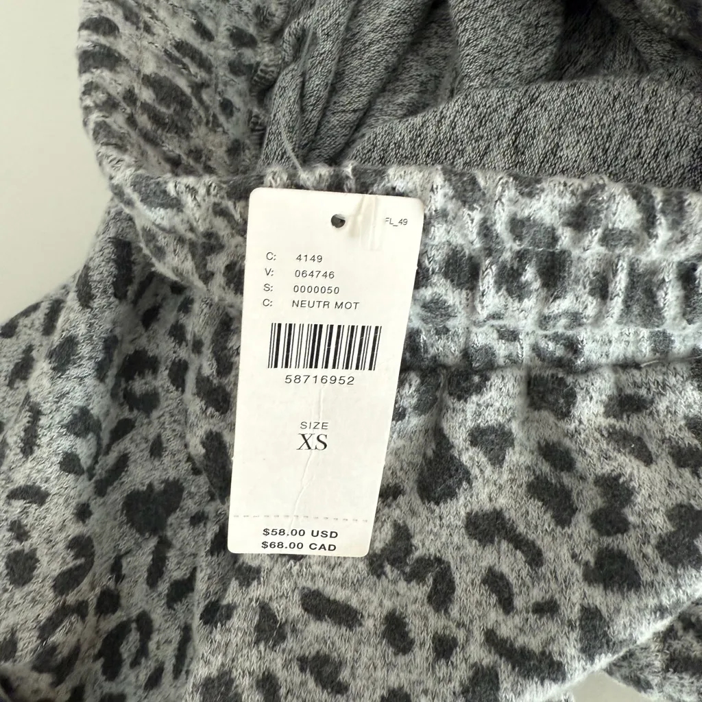 NWT Anthropologie Leopard Print Women's Shorts Black Size XS - Image 3