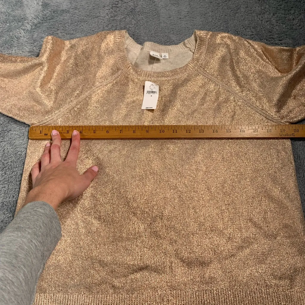Gap shine pullover rose gold small NWT - Image 8