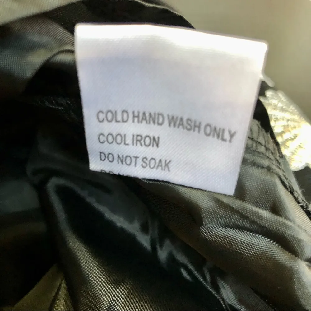 NWT  Mini Skirt Black & Silver Metallic Embroidered Fleur de Lis S - Image 9