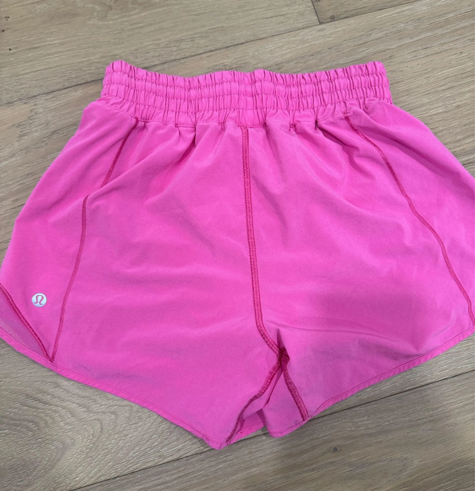 Sonic Lululemon Pink Hotty Hot 4" High-Rise - Image 3