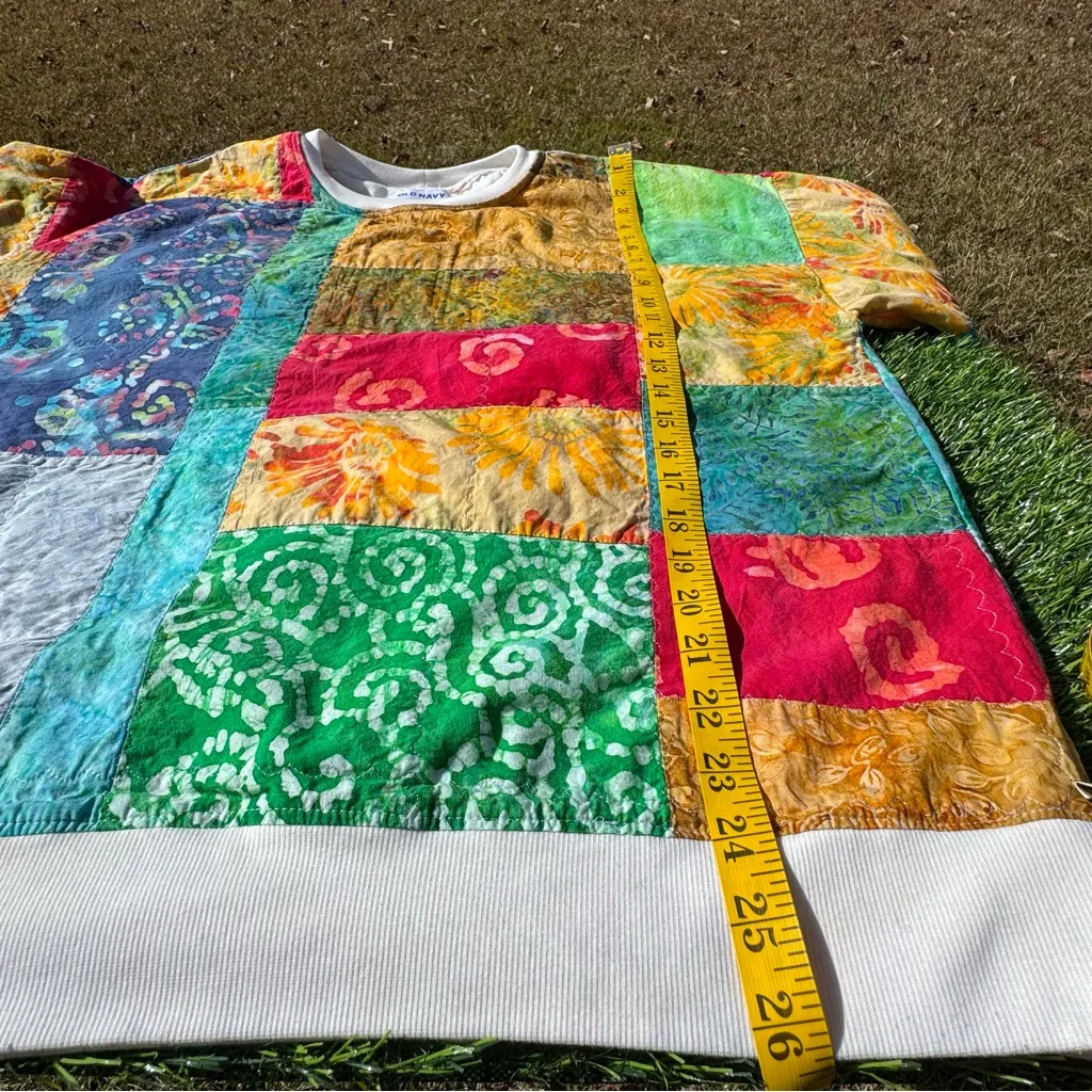 Old Navy Patchwork Batik Print Sweatshirt Multicolor Crewneck Women’s Size L - Image 7