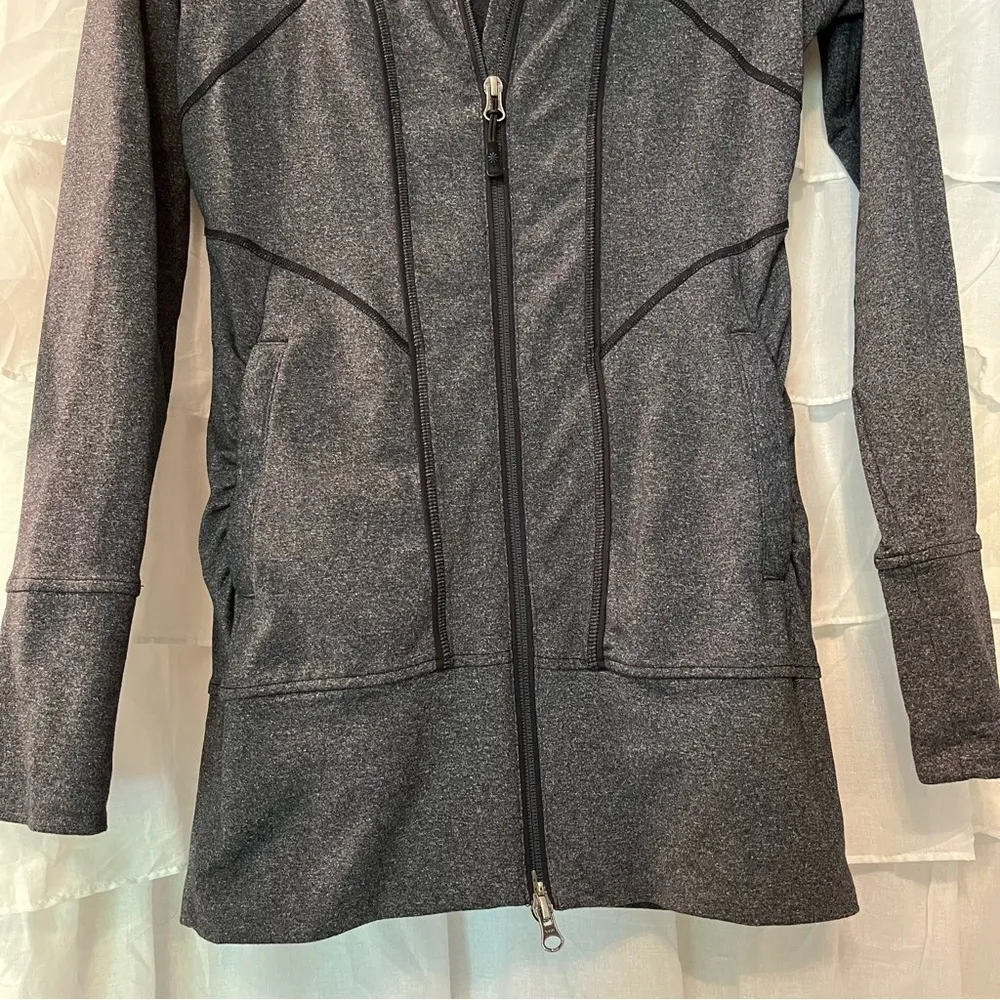 Athleta Hooded Structured Double Zipper Zip Up Jacket w/ Pockets  - Size… - Image 3