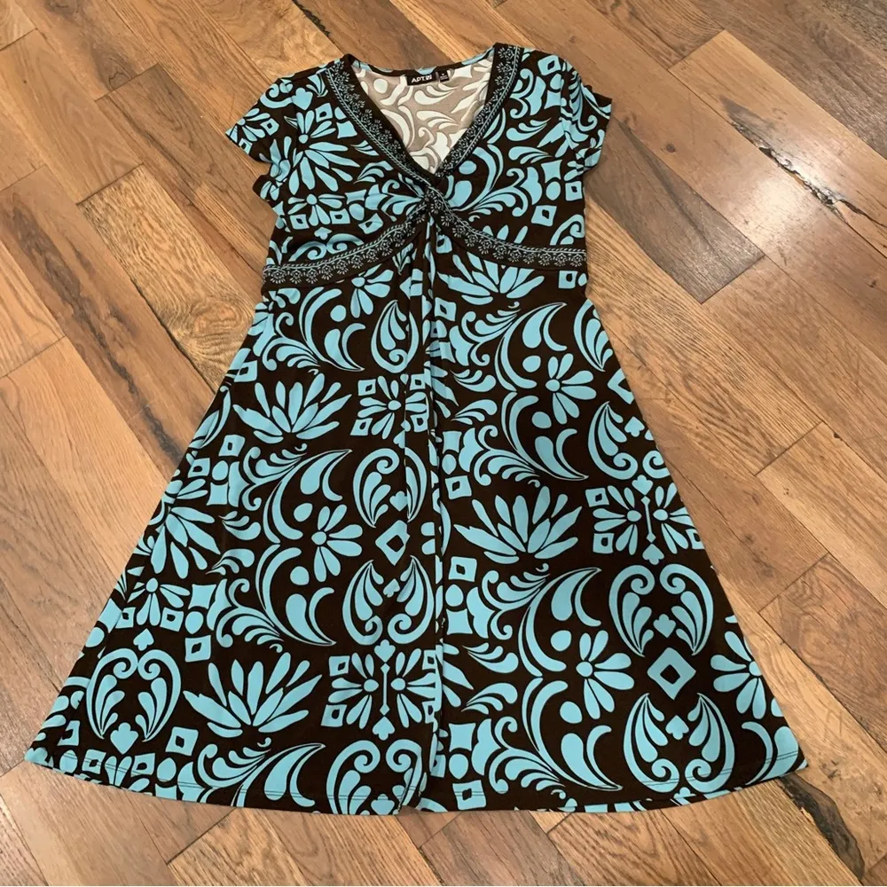 Apt. 9 Floral Short Sleeve Dress Size Medium - Image 5