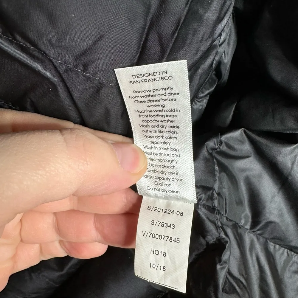 Athleta Downkind Black Goose Down‎ Jacket Size Small Tall - Image 5