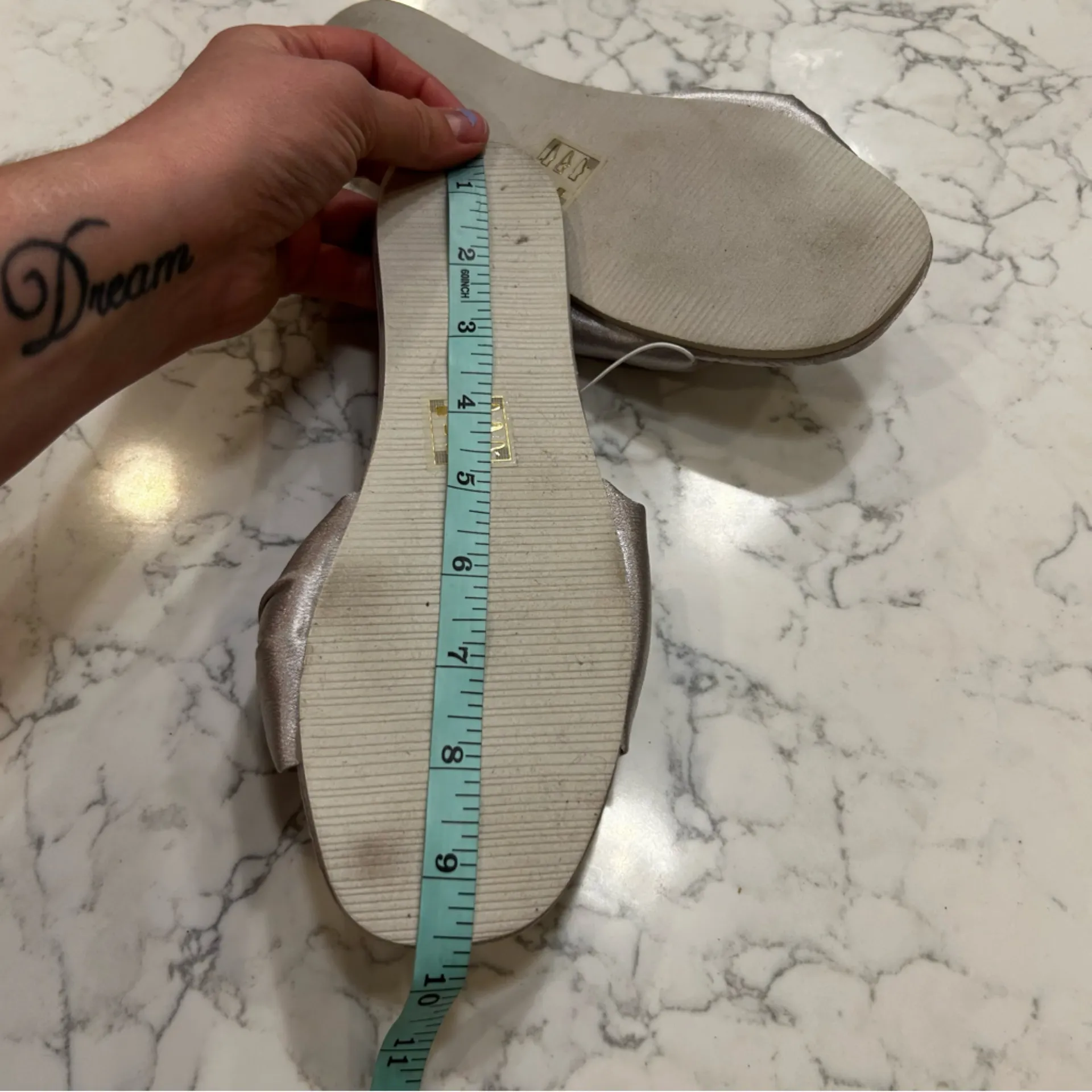 Draper James Silver Bow Slid Slip On Sandals Size Small - Image 3