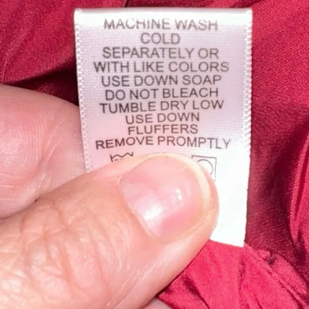 Cabela’s Goose Down Dark Pink Full Zip Vest - Image 6