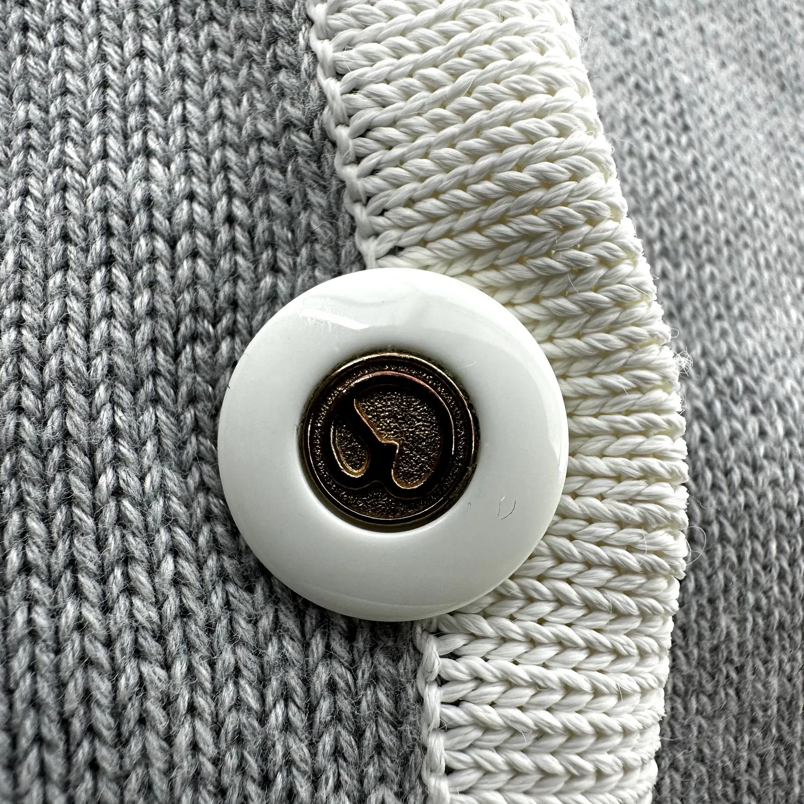 St. John Santana Knit Cardigan Sweater Button Down Pockets Trim Gray Medium - Image 3