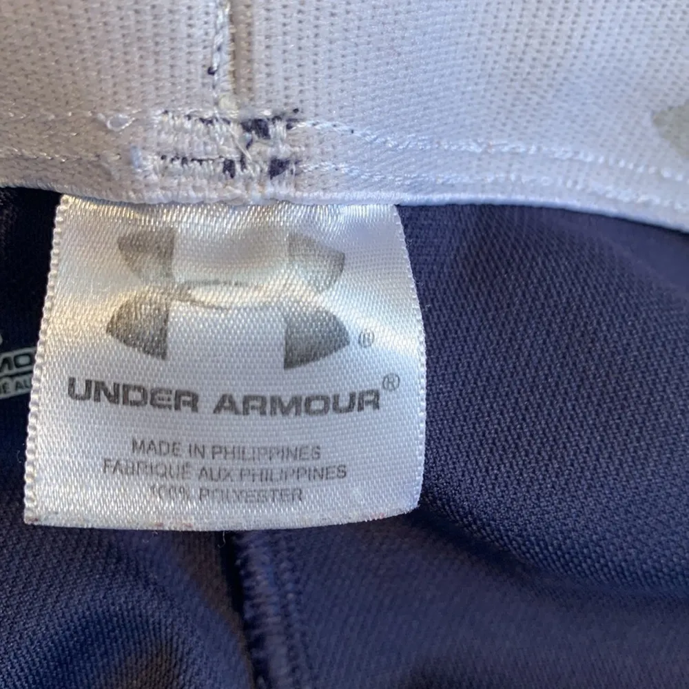 Under Armour Women's Shorts Small Navy Blue Workout Running Athletic - Image 3