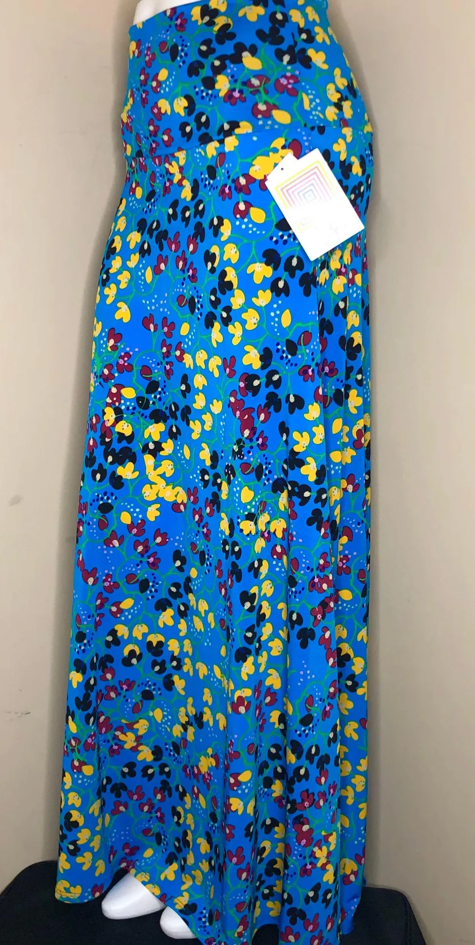 Maxi Skirt XS NWT - Image 3