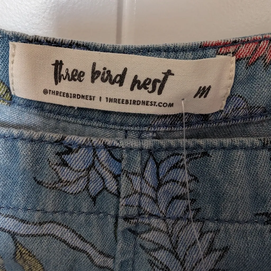 NWT Three Bird Nest Floral High Hopes Slouchy Overalls Medium Blue/Pink Pink - Image 3