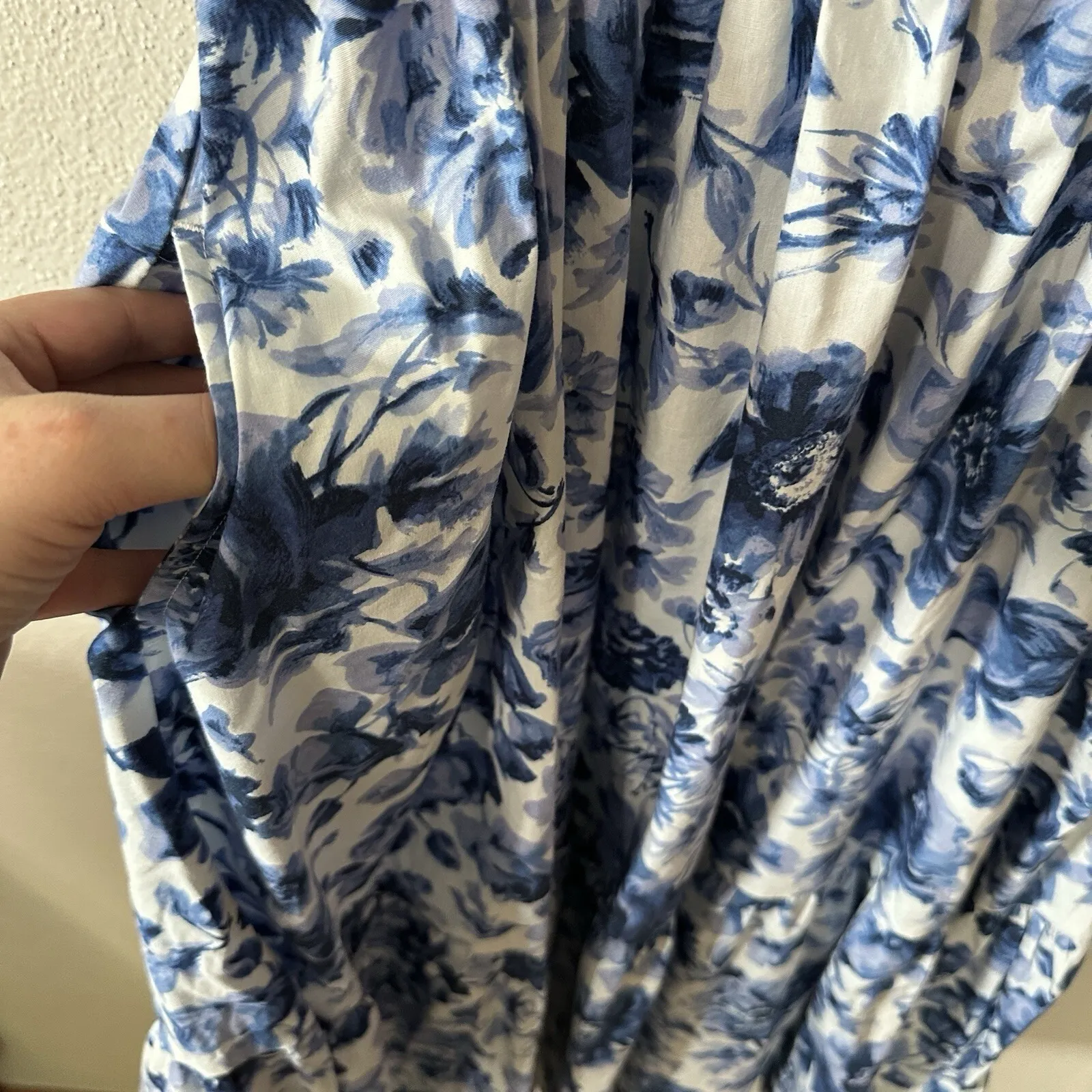 Abercrombie & Fitch Emerson Floral Midi Dress Size XS Blue Puff‎ Sleeve Cottage - Image 4