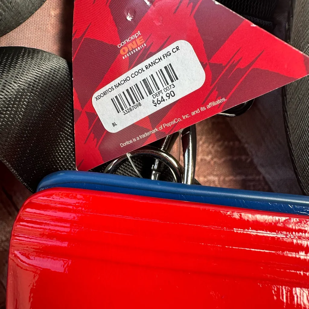 Doritos Nacho Cheese & Cool Ranch Double-Sided Crossbody Bag - Image 5