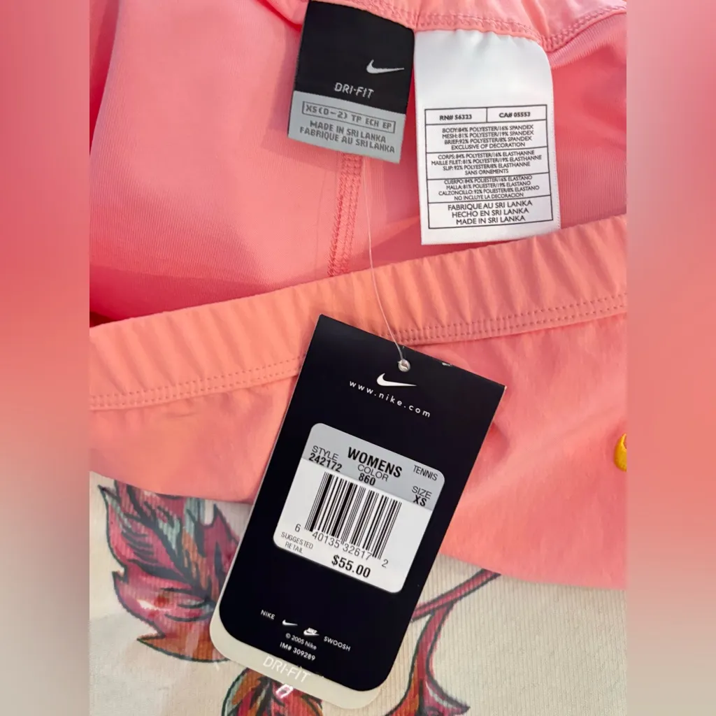 Women’s Nike Fit - Dry Peach Skort NWT - Image 7