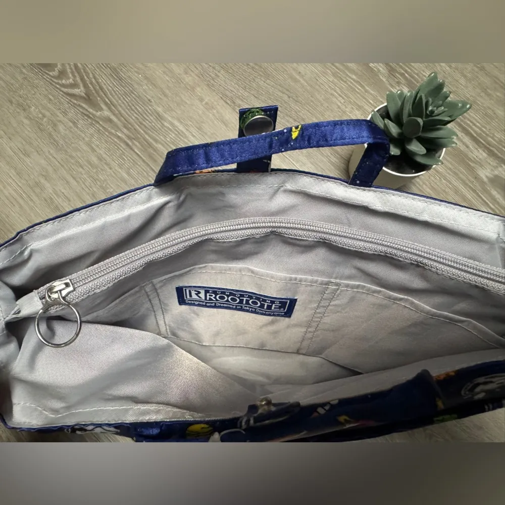 snoopy peanuts galaxy tote hand bag Blue - Image 3