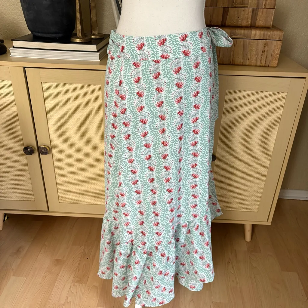 HILL HOUSE The‎ Mirabel Skirt in Green Linear Floral Poly Crepe Size Small NWT - Image 3