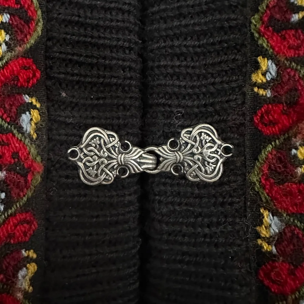 Nor Wear 100% Wool. Small Casual Women's Wool Cardigan Nordic Ice Wear Sweater Black - Image 10