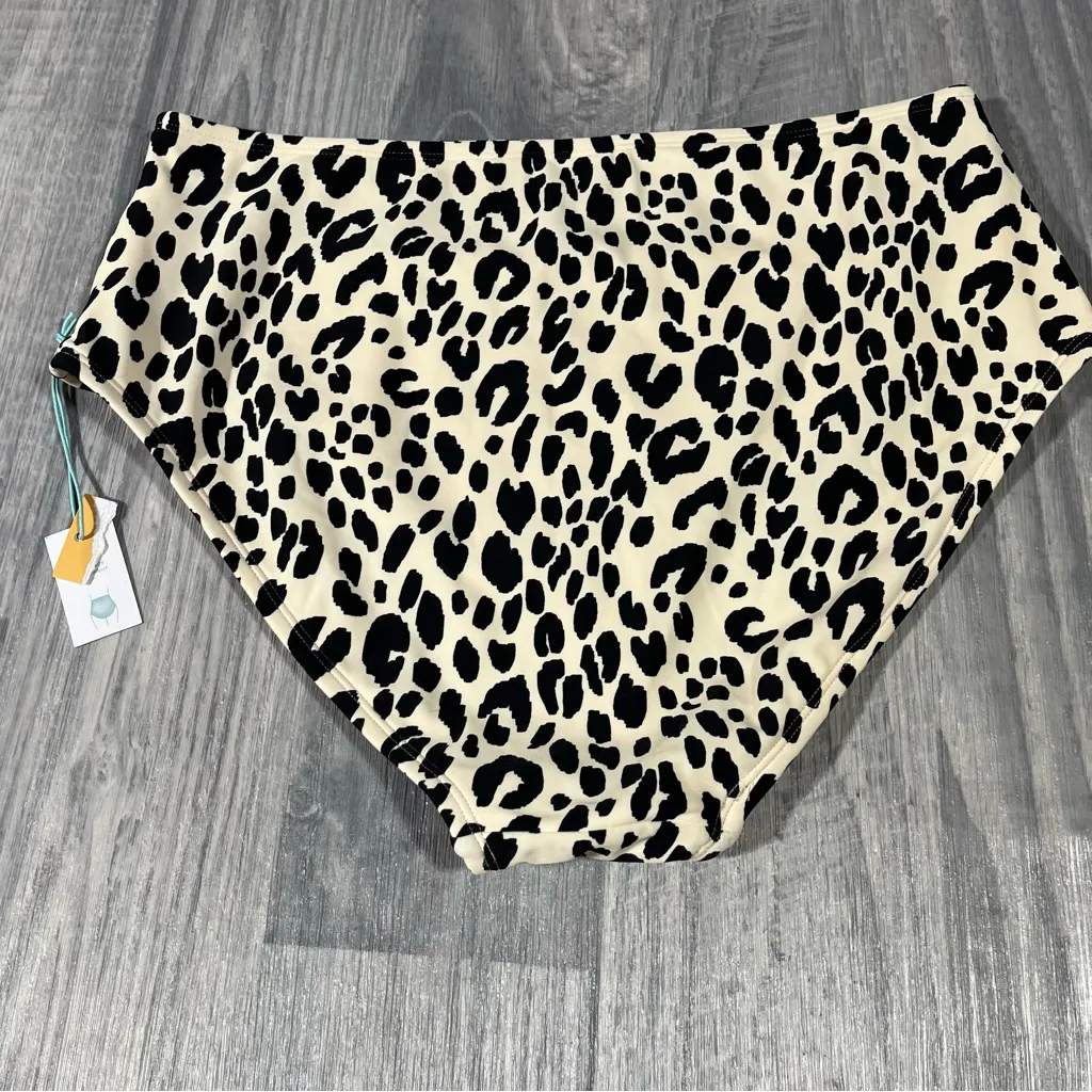 Kona Sol Leopard Print High-Waisted Bikini Bottoms; NEW - Image 5