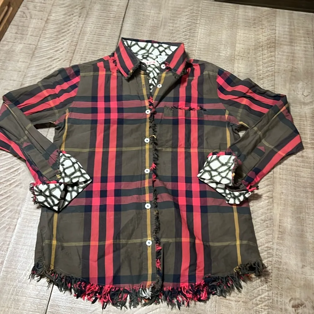 Tizzie cape cod fringe plaid tunic in red, olive green and black w/contrast cuff - Image 2