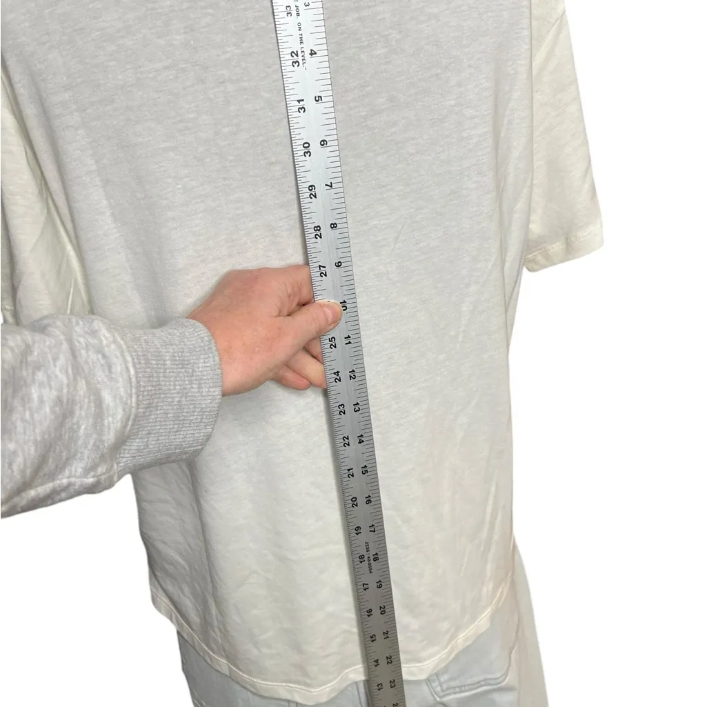 Reebok Logo size small T-Shirt Top Cream Black Graphic Workout Athleisure Gym - Image 2