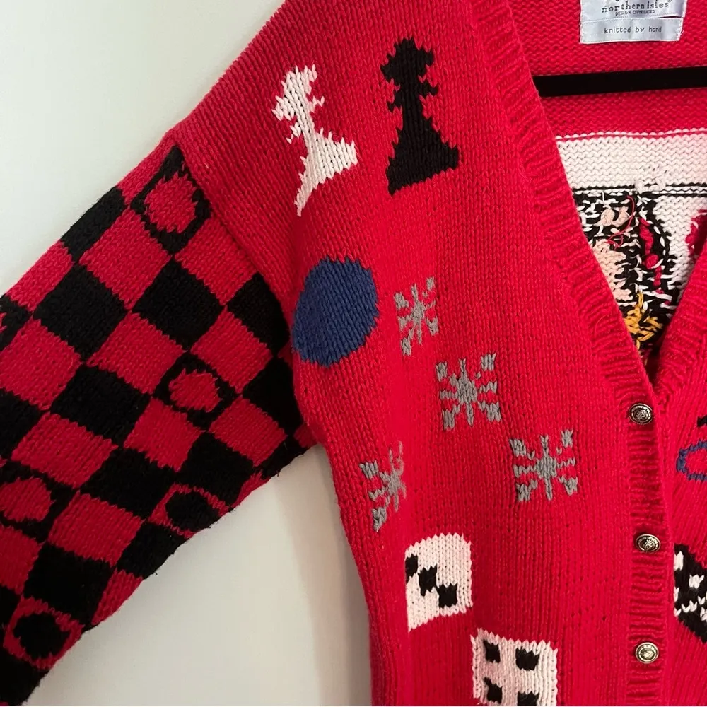 Vintage Signature by Northern Isles Game Queen of Hearts Cardigan Sweater XL Red - Image 4