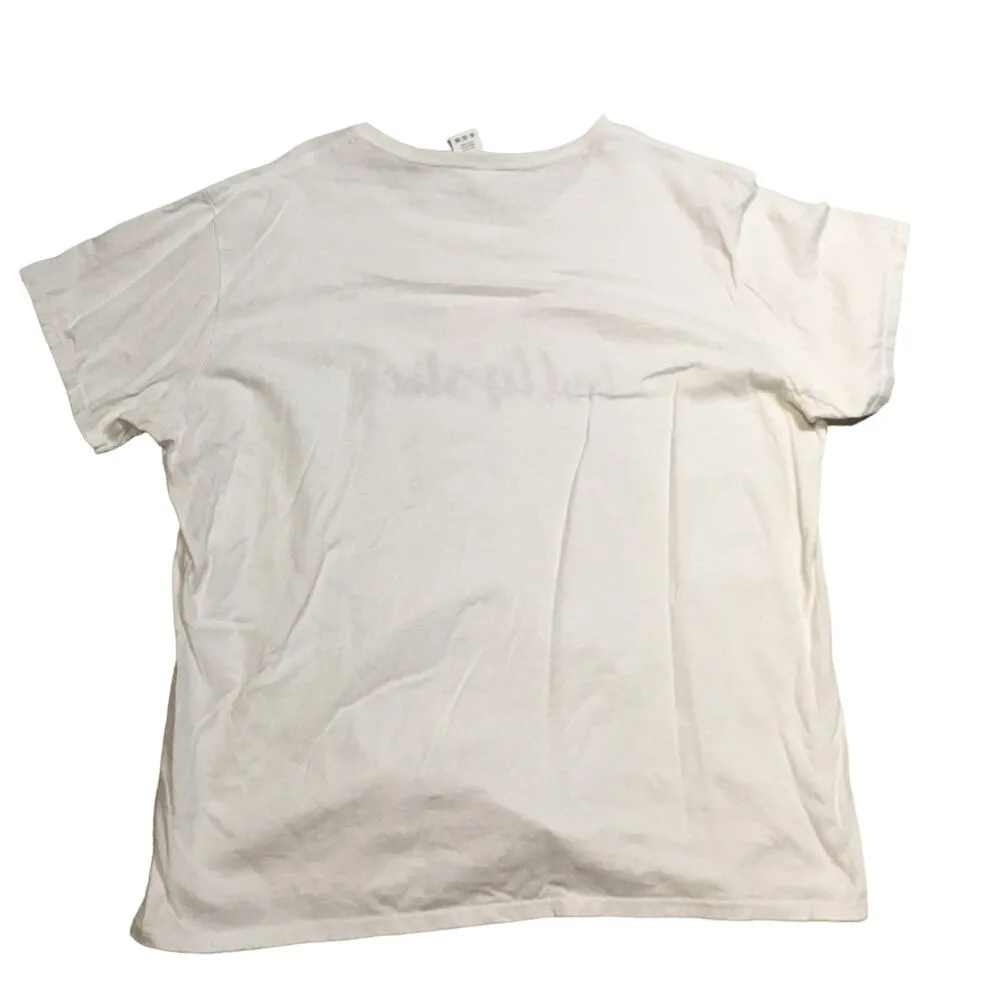 Gildan “Life Is too Short To Wear Bad Lipstick” Tee - Image 4