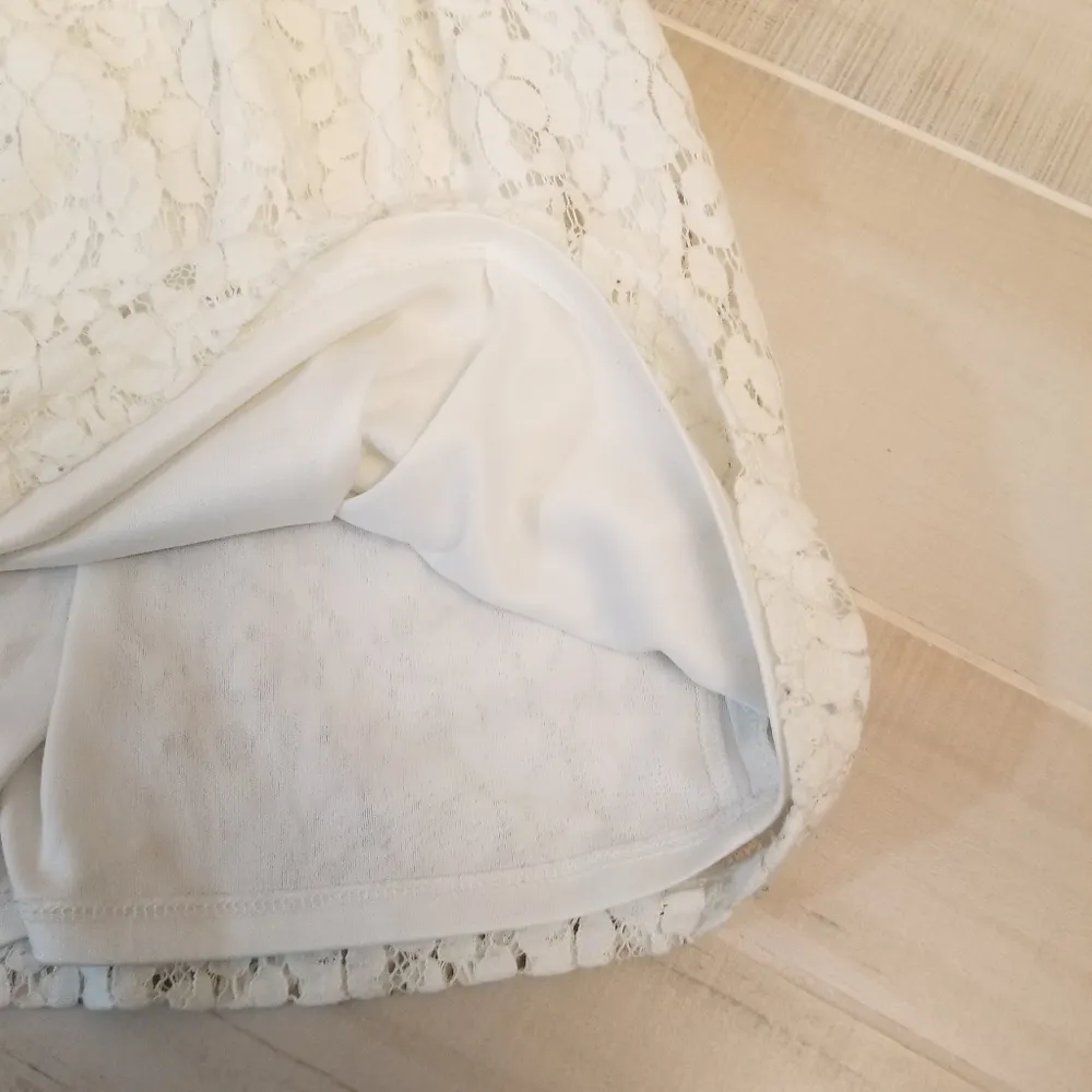 {M} Three Hearts ❤️❤️❤️ White Floral Lace Summer Dress - Image 8